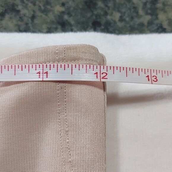 Miraclesuit Corset Size Medium - Picture 5 of 6